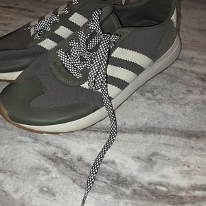 Adidas Men's Gray and White Sneakers